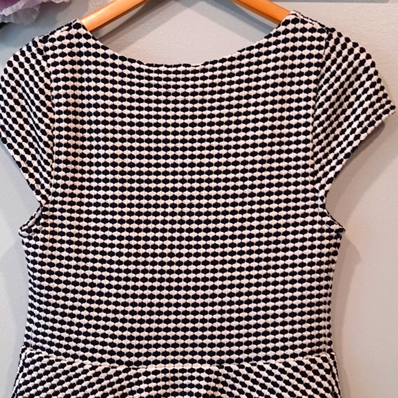 ANTHROPOLOGIE PEPLUM DRESS - Picture 6 of 11